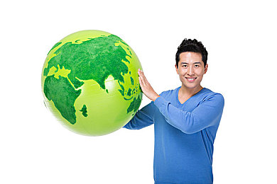 韩国一区二区电影：韩国影坛崛起，本土佳作引共鸣