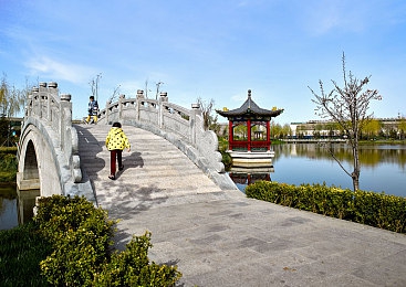 沈阳45岁喷水,沈阳夏日喷水狂欢，45岁达人展才艺-1
