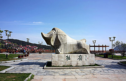 讨厌白鹿的明星有哪些,明星恩怨：揭秘白鹿负面评价背后的真相-3
