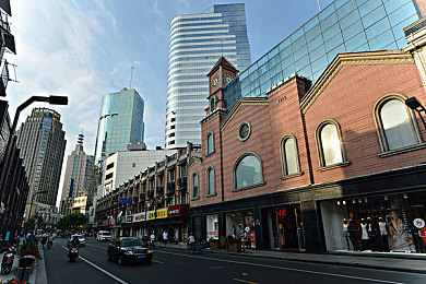 美女被 到爽 流触手：游戏新宠：触手狂欢，感官盛宴-1