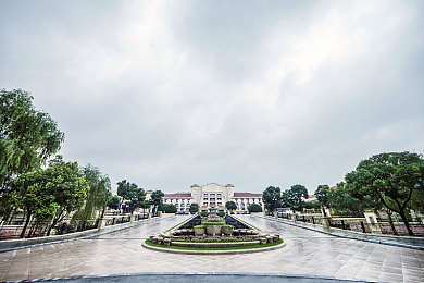 异类zozo女人与善交：个性女王zozo，跨界赢未来-3