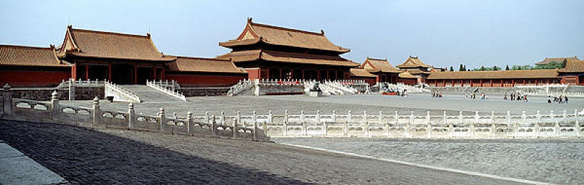 重口老太大和小伙乱：道德巨变：昔日楷模晚节不保，真相令人咋舌-3